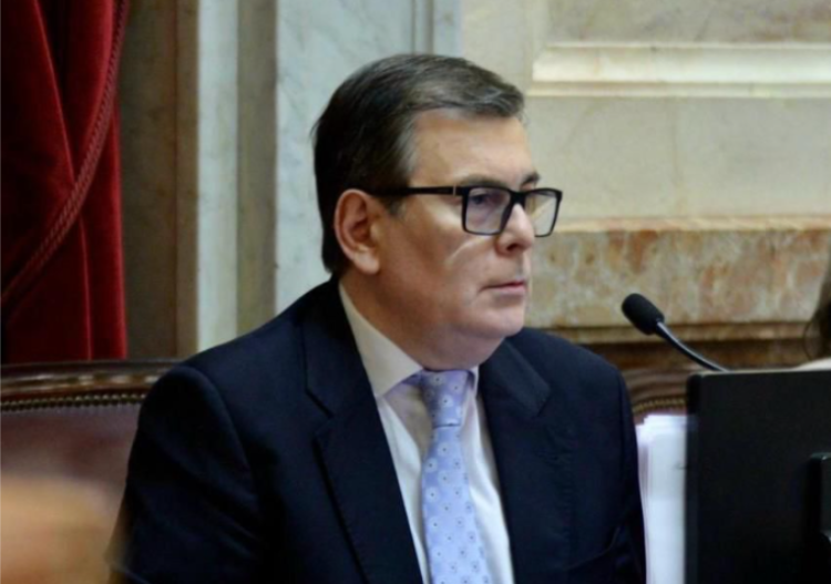 Gerardo Zamora explicó su voto negativo al proyecto vinculado a holdouts