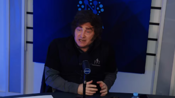 “No es ver cómo me masturbo mejor”: la polémica frase de Milei que generó impacto y fue viral en las redes