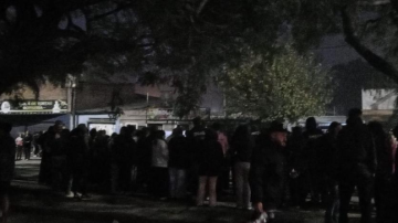 Tensión en la marcha para pedir justicia por Agostina Vega