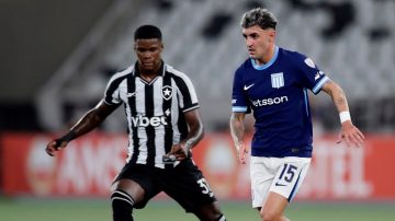 Racing perdió con Botafogo y quedó al borde de la eliminación en la Copa Sudamericana