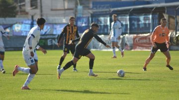 Mitre empató con San Telmo en Isla Maciel y sumó fuera de casa