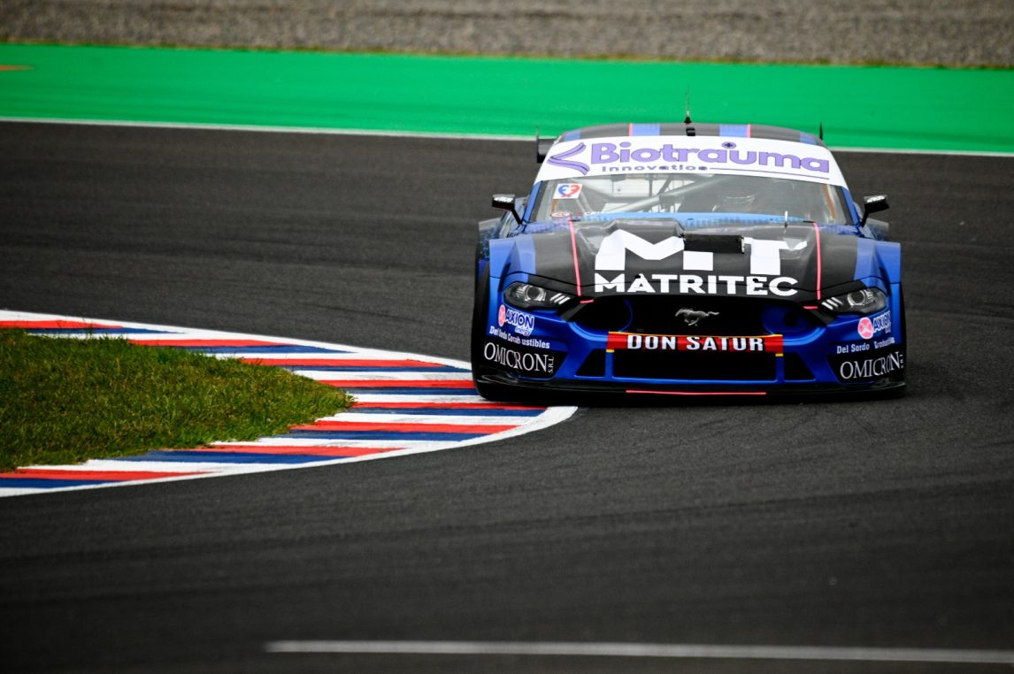 Gabriel Gandulio y Juan Gallo fueron los más rápidos de las series del TC Pista