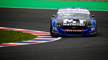 Gabriel Gandulio y Juan Gallo fueron los más rápidos de las series del TC Pista