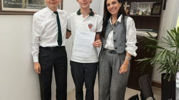 Un estudiante del Colegio Hermas busca su lugar en la olimpiada iberoamericana de ciencias