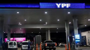 YPF aumentará 1% los combustibles y mantendrá los precios estables por 45 días
