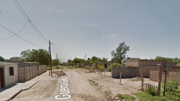 Lo despertó la policía y lo detuvo: su hermana lo había denunciado por lesiones