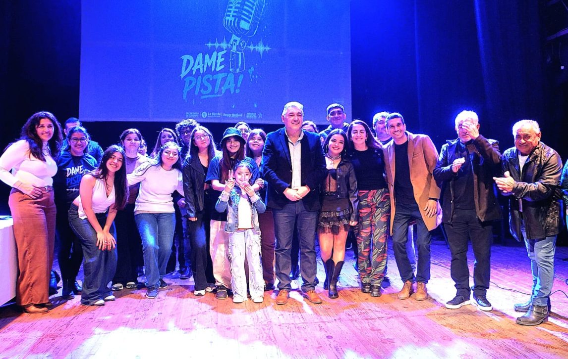 El certamen de canto “Dame pista” tuvo un gran comienzo en el Cine Teatro Renzi