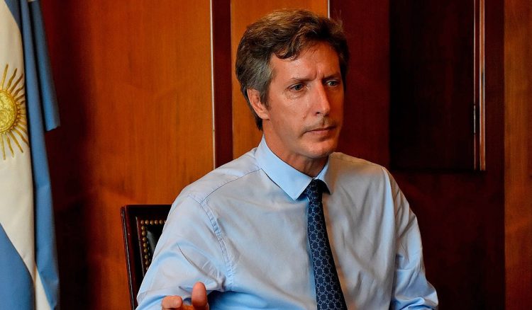 El presidente del BCRA confirmó que hubo un egreso de inversión extranjera por más de USD 4.600 millones