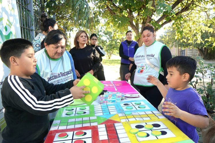 Vecinos del barrio Avenida fueron beneficiados con el programa municipal “Más cerca tuyo” y Asistencia Textil