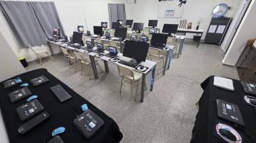 El ISFD N° 1 de Añatuya inauguró su nueva sala de informática