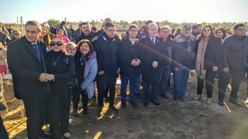 El Mocase VC estuvo presente en la inauguración de obras hídricas, viviendas y enripiado en Vaca Human
