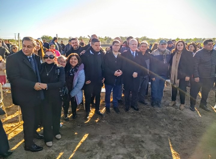 El Mocase VC estuvo presente en la inauguración de obras hídricas, viviendas y enripiado en Vaca Human