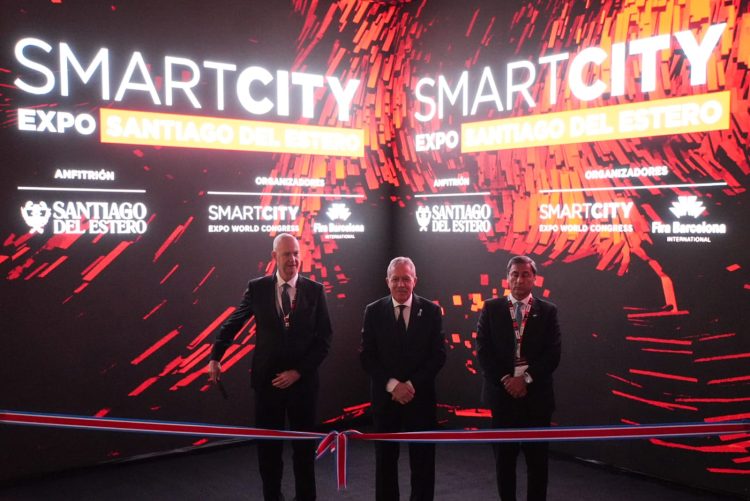 Con una innovadora puesta en escena, quedó inaugurada la quinta edición del Smart City Expo