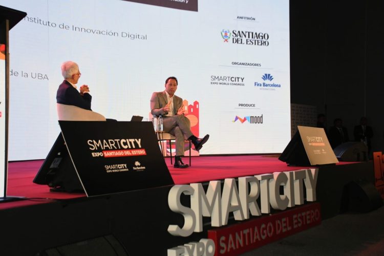 Destacada disertación de Juan Corvalán en la 5° edición de Smart City