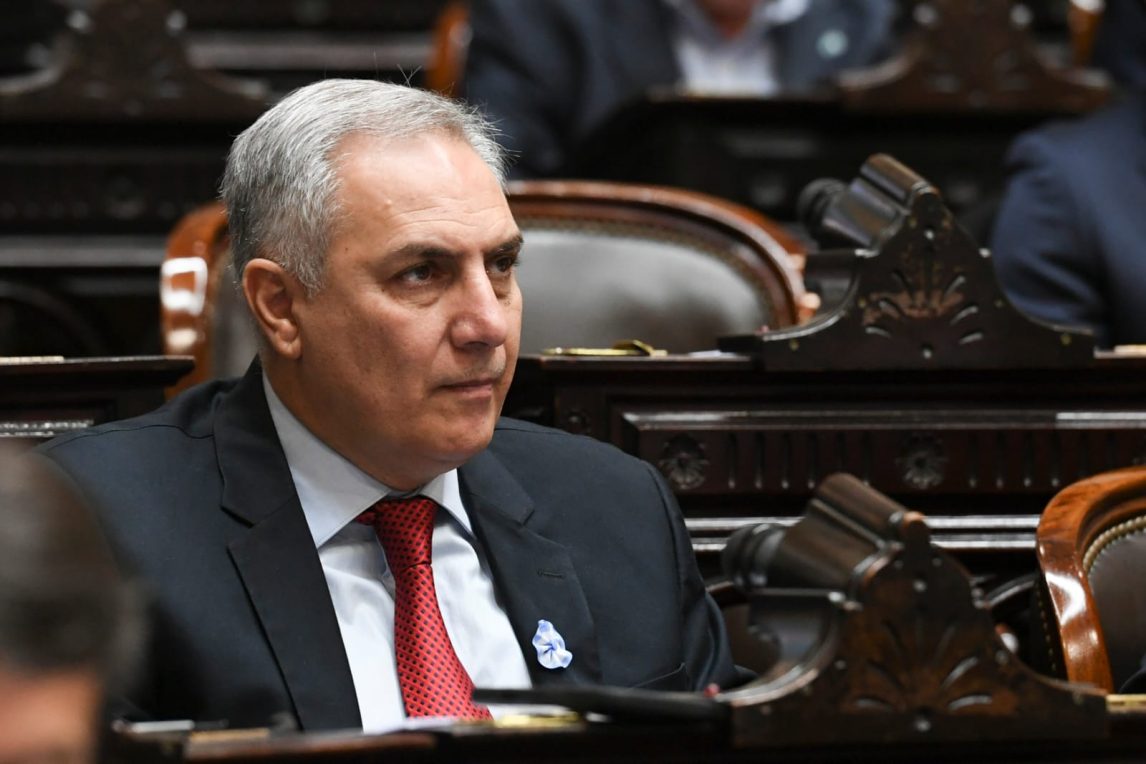 Marcelo Barbur: “No vamos a ser cómplices del desmantelamiento de nuestra patria”
