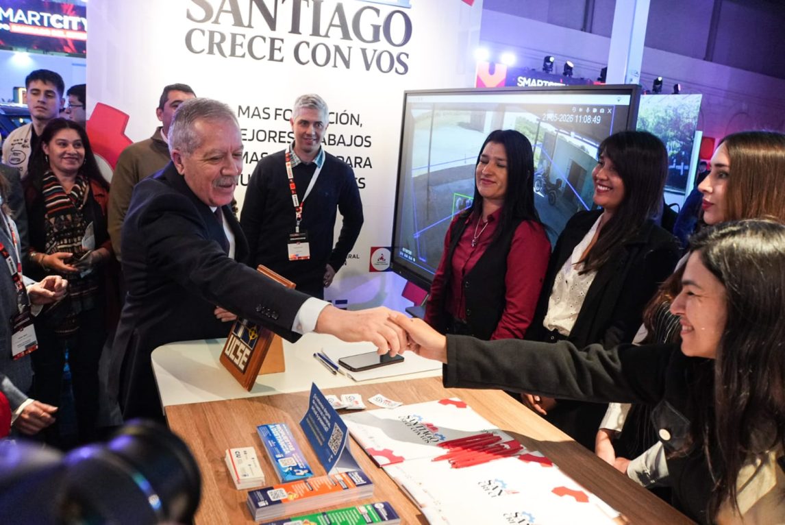 Elías Suárez destacó el equilibrio fiscal y el avance tecnológico en salud y educación durante la Smart City