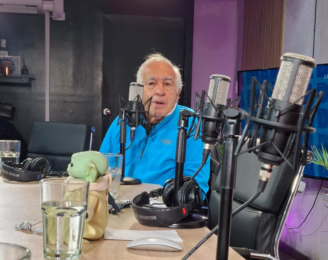 “La IA siempre mira para atrás, los humanos, siempre para adelante”: Alejandro Piscitelli en MDI