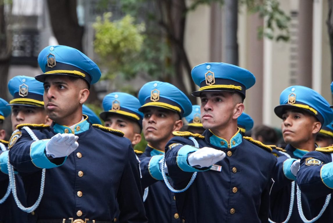 FOTOS. Santiago del Estero conmemoró la Revolución de Mayo con un multitudinario desfile