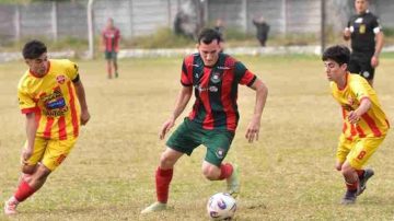 Villa Unión festejó ante Instituto Santiago y sigue sumando