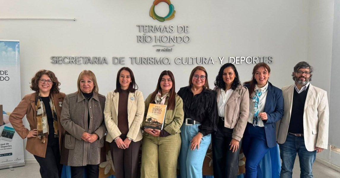 La UNSE presentó el libro “Historia de Termas de Río Hondo: de los pueblos originarios a la modernidad”