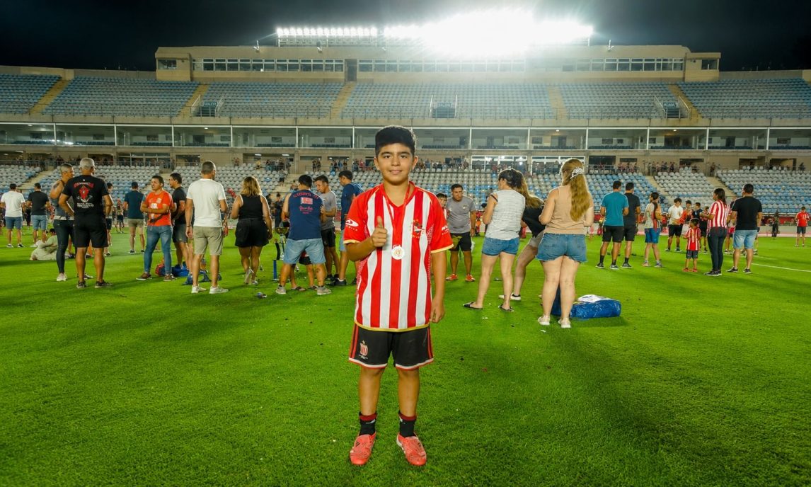 Talento santiagueño: Eder Emanuel Gerez continúa creciendo en el fútbol infantil