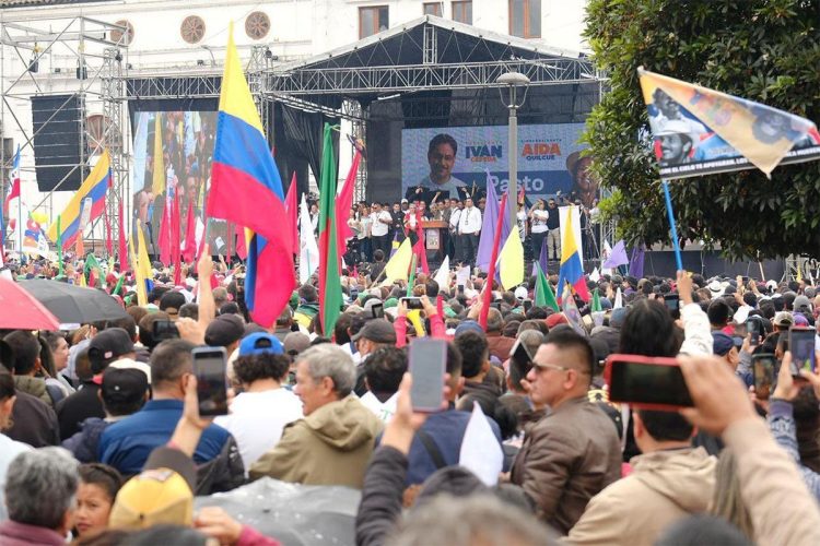 Más de 41 millones de colombianos eligen presidente este domingo