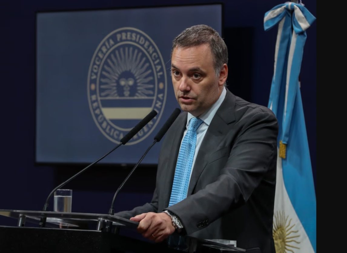 La Justicia evalúa ampliar la investigación contra Manuel Adorni
