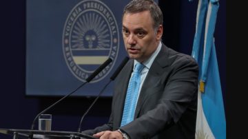 La Justicia evalúa ampliar la investigación contra Manuel Adorni