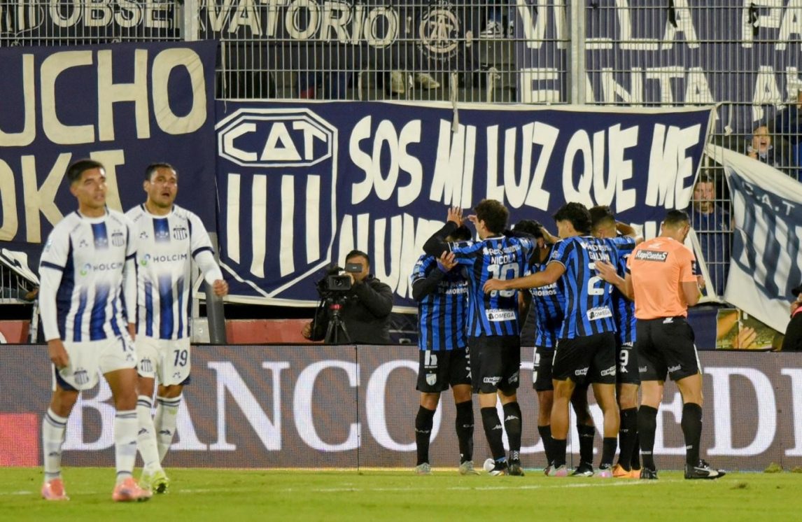 Atlético Tucumán goleó a Talleres y avanzó a octavos de final de la Copa Argentina