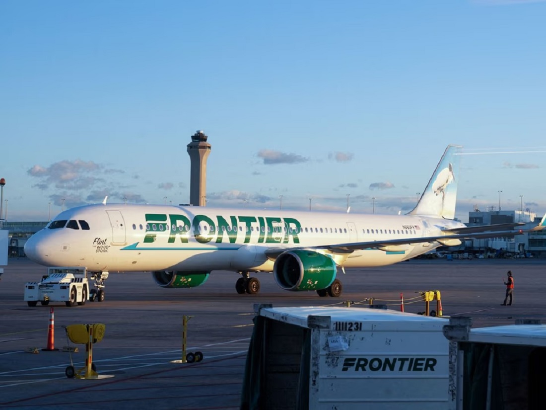 Horror en Denver: una persona murió al ser succionada por el motor de un avión