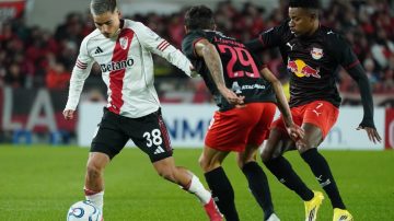 River rescató un empate agónico ante Bragantino y definirá su clasificación en la última fecha