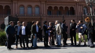 Reabre la sala de periodistas en Casa Rosada y volverían las conferencias oficiales