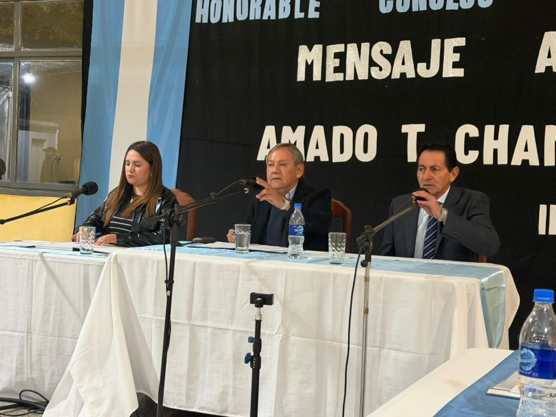 Campo Gallo: el intendente Chamorro dio su mensaje anual enfocado en viviendas, pavimento y educación