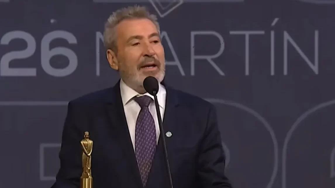Daniel Vila respaldó al periodismo con un fuerte mensaje en los Martín Fierro