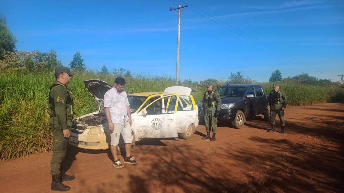 Detienen a un taxista con 300 ampollas de fentanilo ocultas en su vehículo