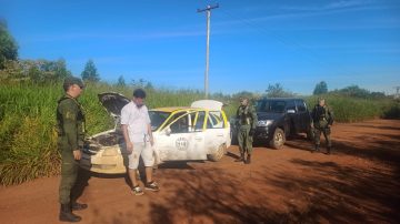 Detienen a un taxista con 300 ampollas de fentanilo ocultas en su vehículo