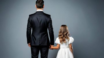 Gitanos “vendieron” a su hija de 13 años por $825.000 a un primo que la violó, la embarazó y la violentó sistemáticamente