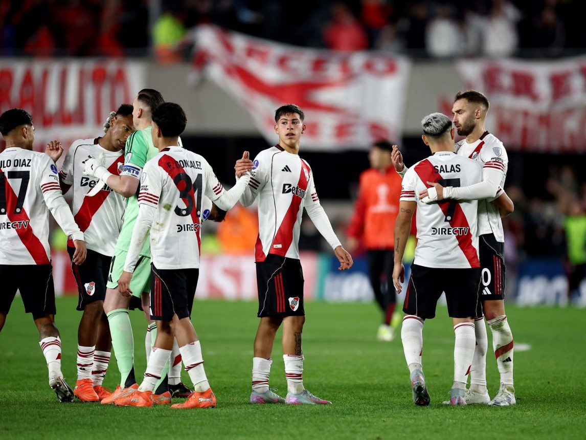 River, con varias bajas y muchos juveniles para recibir a Blooming