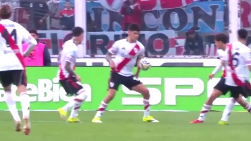 La polémica: así fue la mano de Lautaro Rivero por la que el VAR cobró penal para Belgrano ante River
