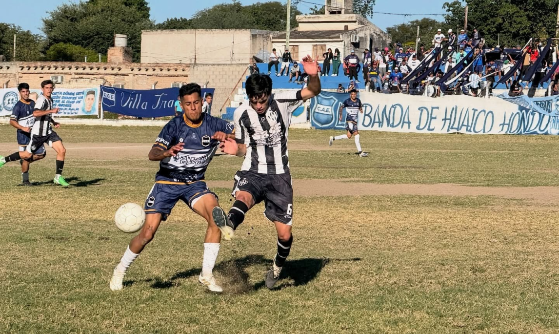 Estudiantes le dio vuelta el partido a Central Córdoba y se sube a la cima de la zona Capital
