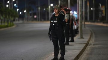 Preocupación en Boca ante el toque de queda en Ecuador: el martes visita al Barcelona por la Copa