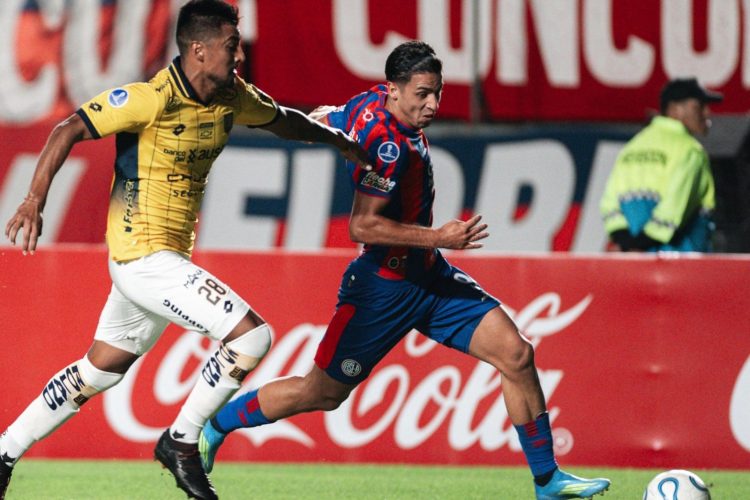 San Lorenzo visita a Deportivo Cuenca: formaciones y cómo ver en vivo