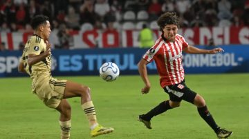 Estudiantes se mide ante Cusco de Perú con la misión de ganar para no complicarse en el grupo