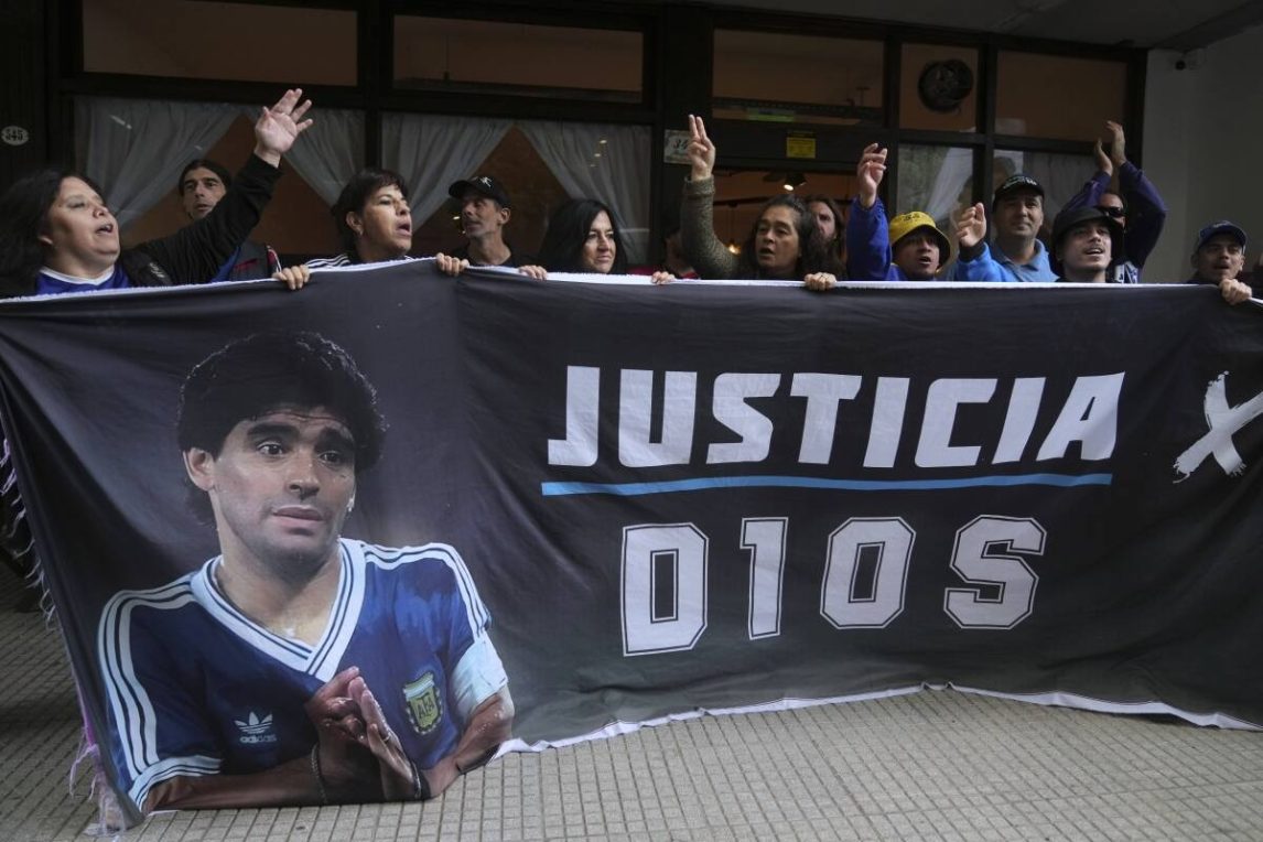 Juicio por la muerte de Diego Maradona: es turno del médico que realizó la autopsia