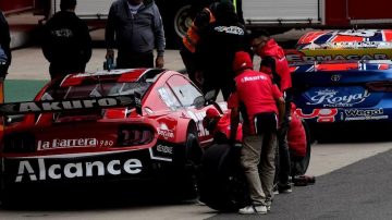 Con Gaby Gandulia y Juanse Gallo adelante, así se larga la final del TC Pista en Las Termas