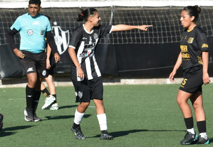 Central Córdoba goleó a Mitre en el clásico por la Liga Santiagueña Femenina