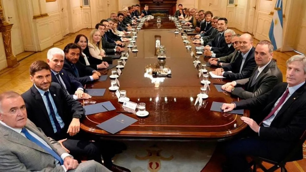 Gobernadores pretenden desdoblar las elecciones locales de las nacionales