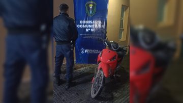 Las Termas: le robaron la moto mientras barría las calles y apareció abandonada entre la maleza