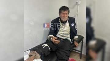 Buscan a los familiares de un hombre hallado en la peatonal Tucumán con una lesión