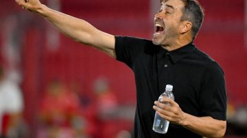 Coudet habló sobre los cambios en los últimos minutos de la final: “Cuando perdés, son todos entrenadores”